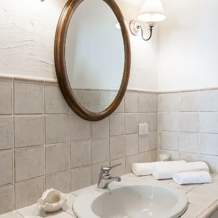 Il Simposio - Housea Apartment *